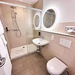 Rummeni 3* بوركم
